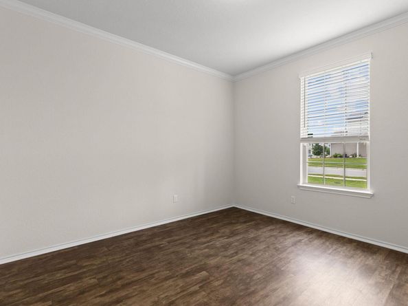 709 Hummingbird LN, Leander TX 78641