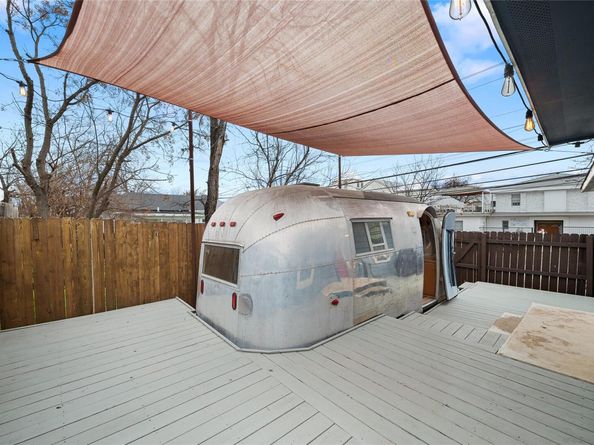 1191 Chicon ST, Austin TX 78702