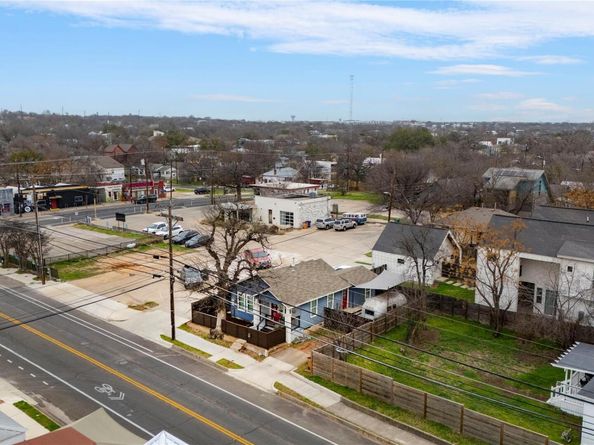 1191 Chicon ST, Austin TX 78702