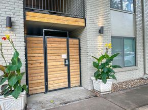 1307 Norwalk LN 102, Austin TX 78703