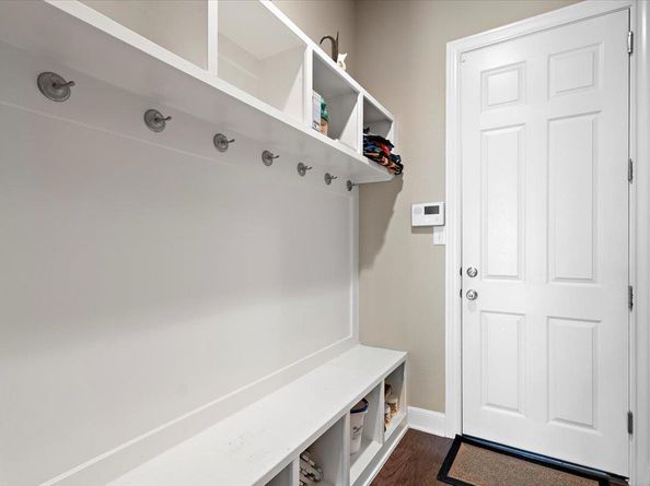 21912 Rock Wren RD, Spicewood TX 78669