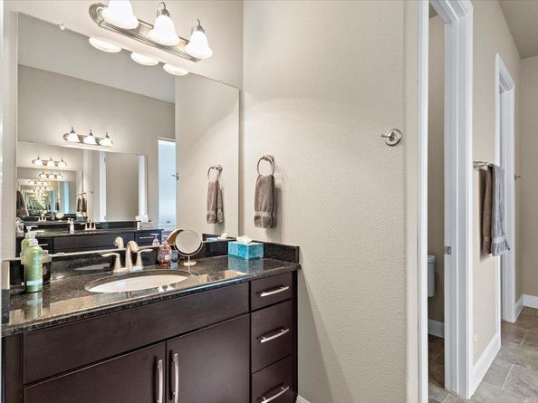 21912 Rock Wren RD, Spicewood TX 78669