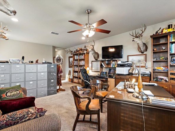 21912 Rock Wren RD, Spicewood TX 78669
