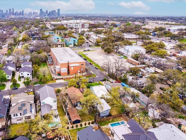 203 Ben Howell DR, Austin TX 78704