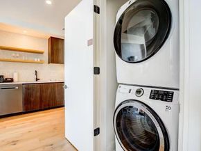 48 East Ave 2206, Austin TX 78701