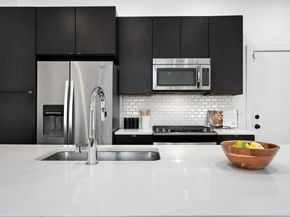 1931 E 38 1/2 St 43, Austin TX 78723