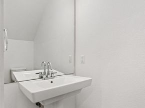 1931 E 38 1/2 St 43, Austin TX 78723