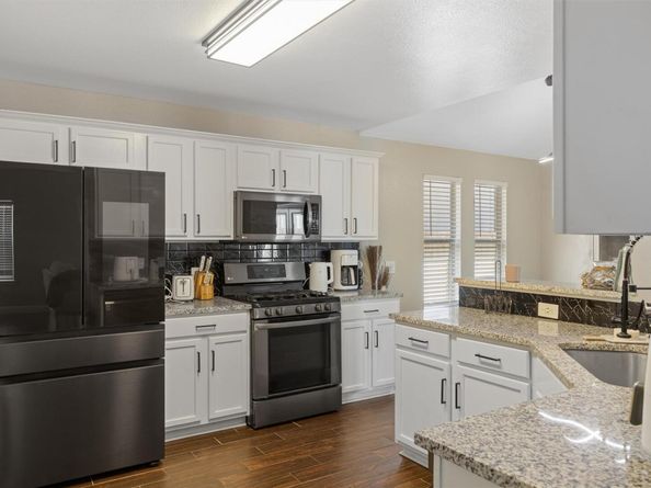 21220 Derby Day Ave, Pflugerville TX 78660