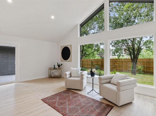 6809 Willamette DR, Austin TX 78723