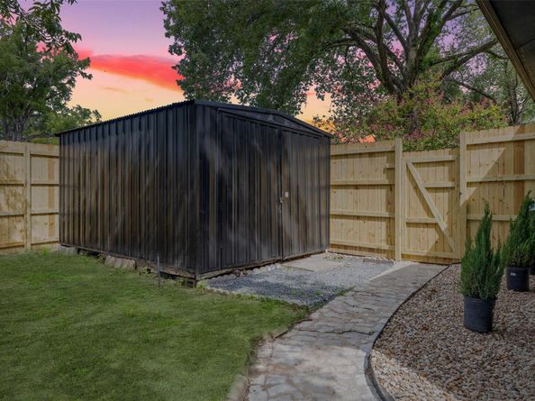 6809 Willamette DR, Austin TX 78723