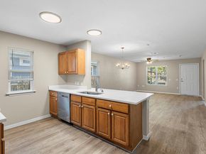 7307 Thannas WAY, Austin TX 78744