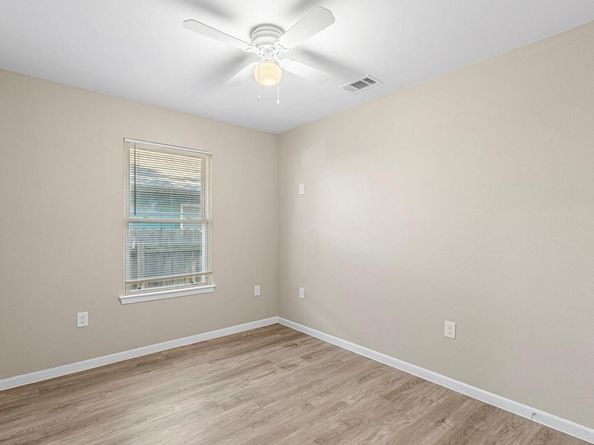 7307 Thannas WAY, Austin TX 78744