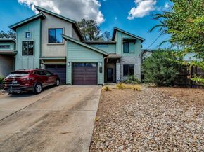 4006 Valley View RD B, Austin TX 78704