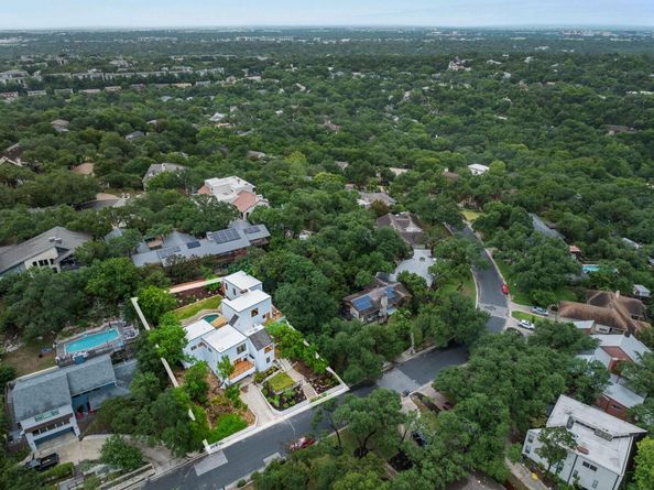 3704 Laurel Ledge LN, Austin TX 78731