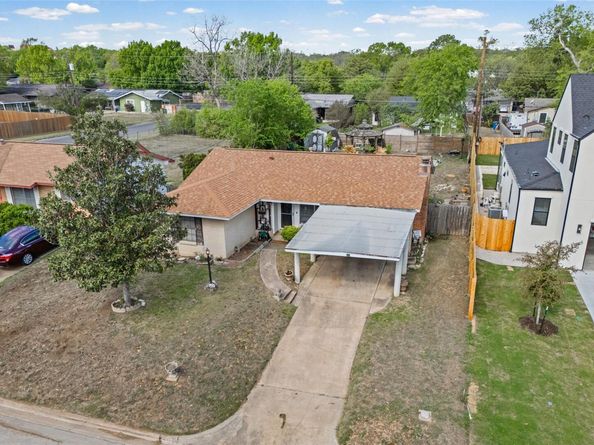 2510 Little John LN, Austin TX 78704