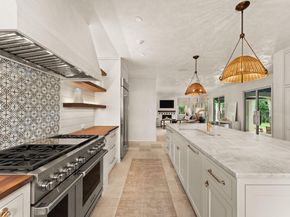 4622 Lake View DR, Austin TX 78731