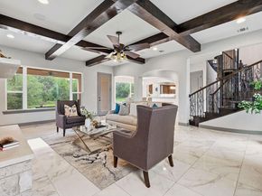 427 Bella Montagna CIR, Austin TX 78734