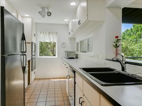 1707 Spyglass DR 41, Austin TX 78746