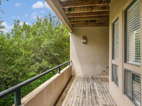1707 Spyglass DR 41, Austin TX 78746