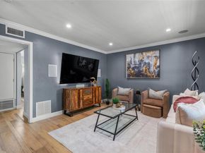 1911 Ohlen RD, Austin TX 78757