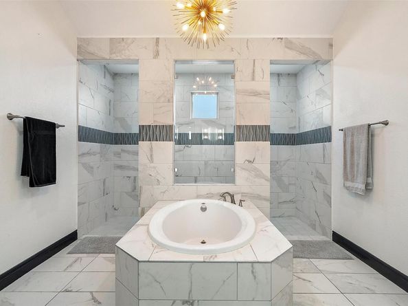 225 Escarpment WAY, Cedar Park TX 78613