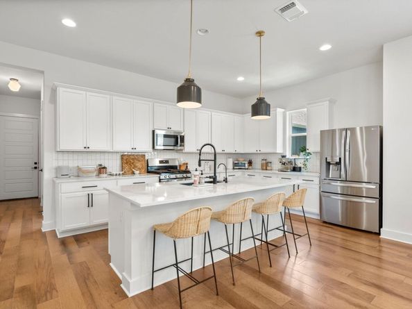 8416 Apogee BLVD, Austin TX 78744