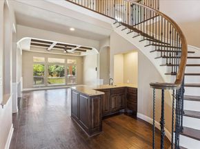 101 Stephanie LN, Austin TX 78738