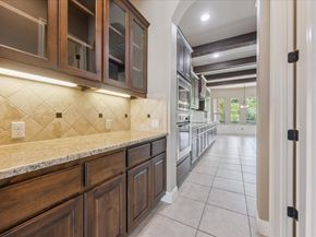 101 Stephanie LN, Austin TX 78738