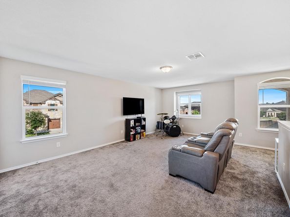 1805 Bogata LN, Leander TX 78641