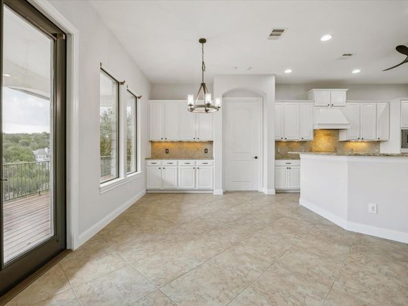 17813 Kingfisher Ridge DR, Lago Vista TX 78645