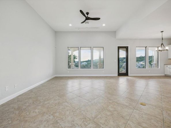 17813 Kingfisher Ridge DR, Lago Vista TX 78645