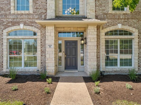 6611 Yaupon DR, Austin TX 78759