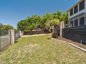 6611 Yaupon DR, Austin TX 78759