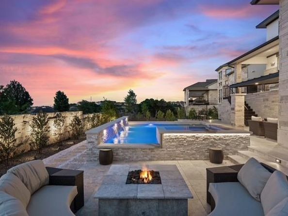 402 San Donato DR, Austin TX 78738