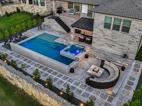 402 San Donato DR, Austin TX 78738