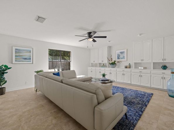 303 S Ridge CIR, Georgetown TX 78628
