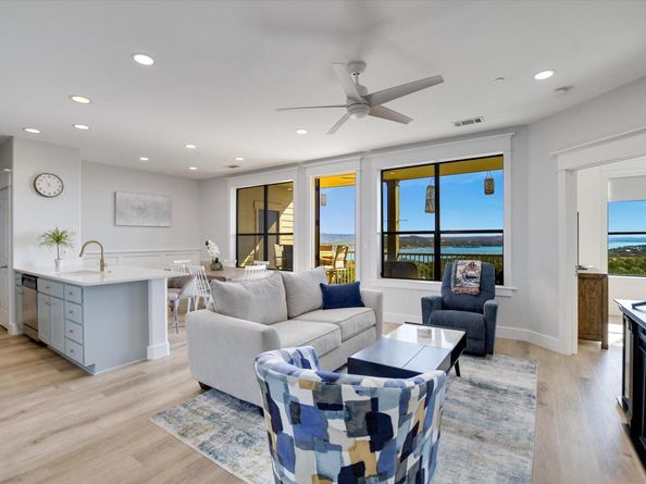 17720 Maritime Point DR 202, Jonestown TX 78645