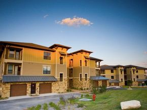 17720 Maritime Point DR 202, Jonestown TX 78645