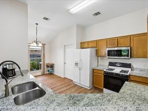 111 Finch LN, Georgetown TX 78626