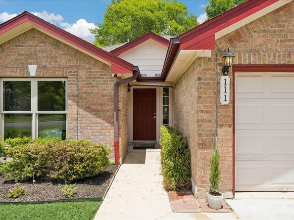 111 Finch LN, Georgetown TX 78626