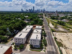 2709 E 5th ST 1306, Austin TX 78702
