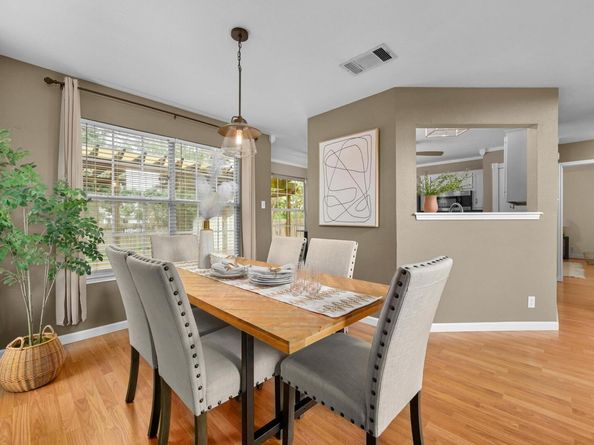 8305 Hillrock DR, Round Rock TX 78681