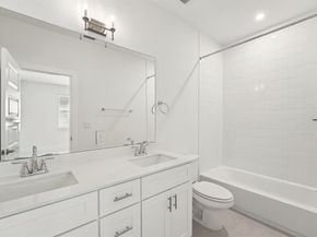 200 W 56th ST 8101, Austin TX 78751
