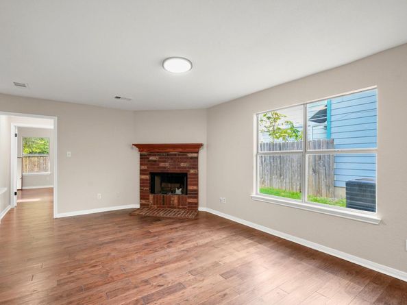 2109 Redwing WAY, Round Rock TX 78664