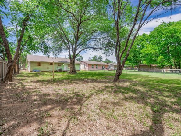 1021 Gardner RD, Austin TX 78721