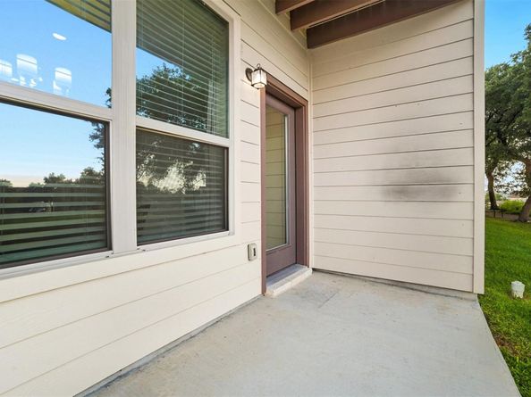 18900 Nicklaus DR, Lago Vista TX 78645