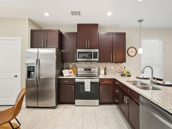 18900 Nicklaus DR, Lago Vista TX 78645