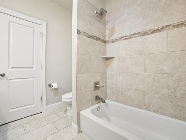 18900 Nicklaus DR, Lago Vista TX 78645