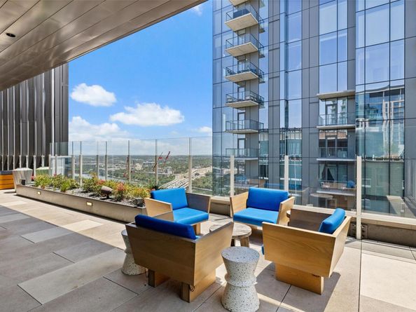 48 East Ave 2201, Austin TX 78701