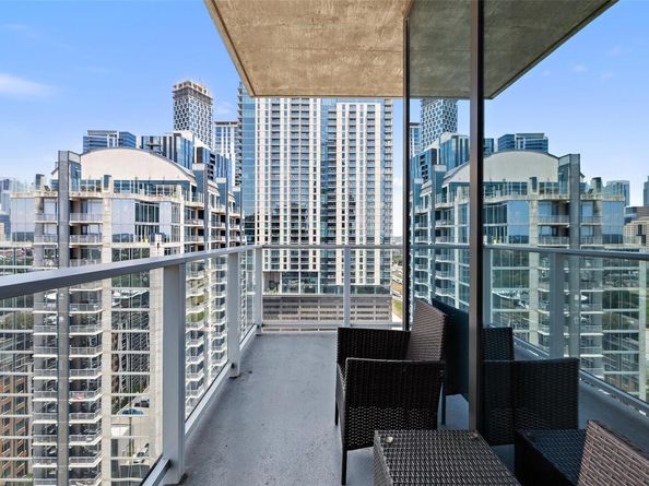 48 East Ave 2201, Austin TX 78701